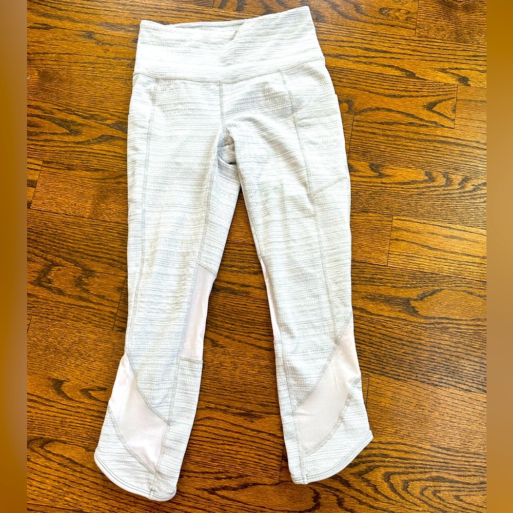 Athleta Cropped Leggings Size XS
